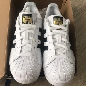Adidas superstar